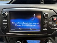 USED 2017 67 TOYOTA YARIS 1.5 VVT-h Yellow Bi-Tone Limited Edition Hatchback 5dr Petrol Hybrid E-CVT Euro 6 (s/s) (100 ps) 1 owner FSH Automatic HYBRID with low milege - Rear camera, DAB, Bluetooth