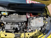 USED 2017 67 TOYOTA YARIS 1.5 VVT-h Yellow Bi-Tone Limited Edition Hatchback 5dr Petrol Hybrid E-CVT Euro 6 (s/s) (100 ps) 1 owner FSH Automatic HYBRID with low milege - Rear camera, DAB, Bluetooth