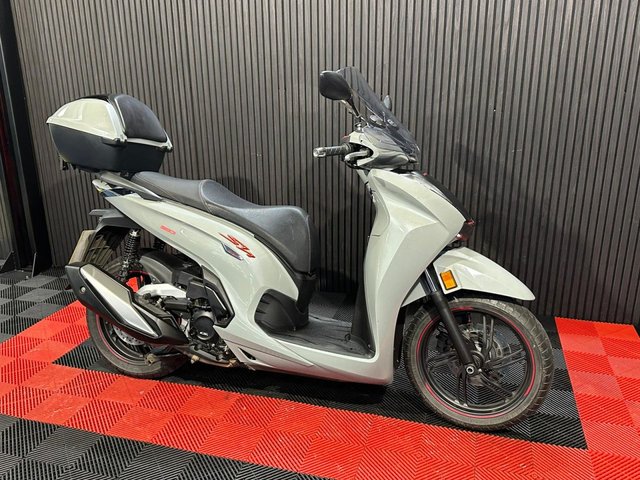 View our HONDA SH350i