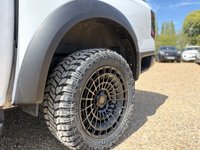USED 2025 75 FORD RANGER 2.0 TD EcoBlue Wildtrak Pickup Double Cab 4dr Diesel Auto 4WD Euro 6 (s/s) (205 ps) 1 OWNER + FULL LEATHER SEATS + TOWBAR + TECHNOLOGY PACK 68 + FROZEN WHITE + MICRO RIB EMBOSSED LEATHER + FORD WARRANTY + FINANCE AVAILABLE + PART EXCHANGE WELCOME