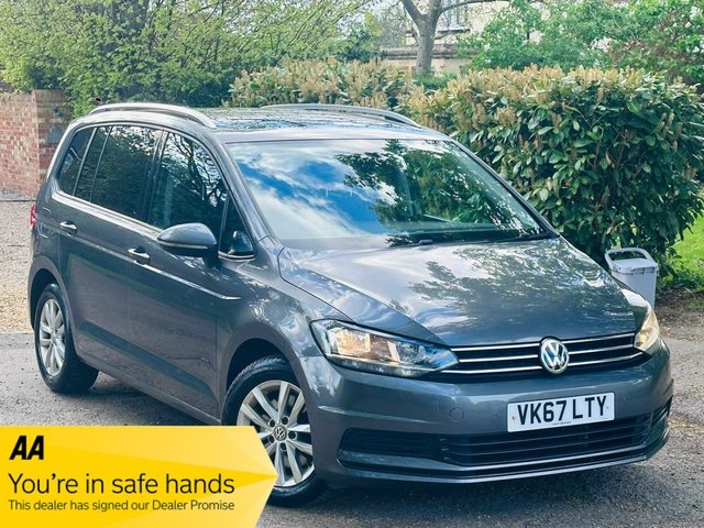 View our VOLKSWAGEN TOURAN