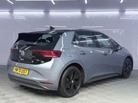 USED 2020 70 VOLKSWAGEN ID.3 Pro Performance 58kWh Life Hatchback 5dr Electric Auto (204 ps) Finance | Px Welcome | 1FK