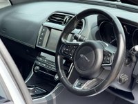 USED 2018 18 JAGUAR XE 2.0 XE R-Sport D Auto 4dr Sat Nav Heated Seats