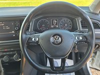 USED 2020 69 VOLKSWAGEN T-ROC 1.5 TSI GPF EVO Design SUV 5dr Petrol DSG Euro 6 (s/s) (150 ps) 