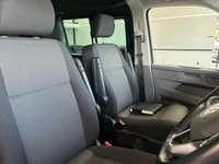 USED 2022 72 VOLKSWAGEN TRANSPORTER 2.0 TDI T32 Highline Kombi Double Cab 5dr Diesel Manual FWD SWB Euro 6 (s/s) (110 ps) 
