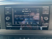 USED 2022 72 VOLKSWAGEN TRANSPORTER 2.0 TDI T32 Highline Kombi Double Cab 5dr Diesel Manual FWD SWB Euro 6 (s/s) (110 ps) 