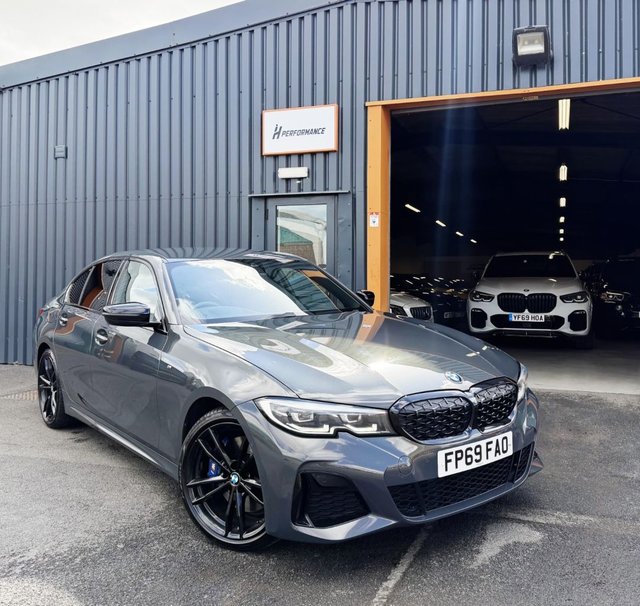 View our BMW 3 SERIES