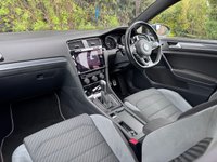 USED 2019 68 VOLKSWAGEN GOLF 2.0 TDI R-Line Hatchback 5dr Diesel DSG Euro 6 (s/s) (150 ps) 