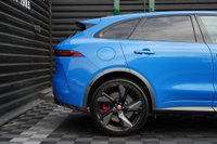 USED 2021 21 JAGUAR F-PACE 5.0 P550 V8 SVR Quickshift AWD Euro 6 (s/s) 5dr Meridian/Pan Roof/Park Assist