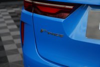USED 2021 21 JAGUAR F-PACE 5.0 P550 V8 SVR Quickshift AWD Euro 6 (s/s) 5dr Meridian/Pan Roof/Park Assist