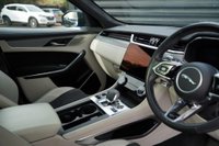 USED 2021 21 JAGUAR F-PACE 5.0 P550 V8 SVR Quickshift AWD Euro 6 (s/s) 5dr Meridian/Pan Roof/Park Assist