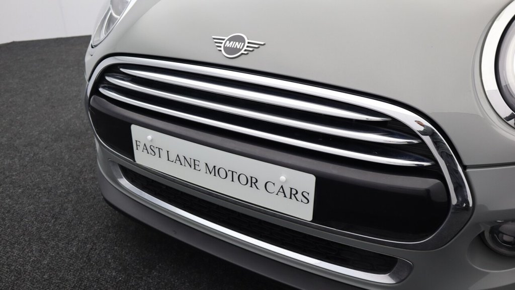 USED 2020 20 MINI HATCH 1.5 Cooper Exclusive Hatchback 3dr Petrol Steptronic Euro 6 (s/s) (136 ps) 