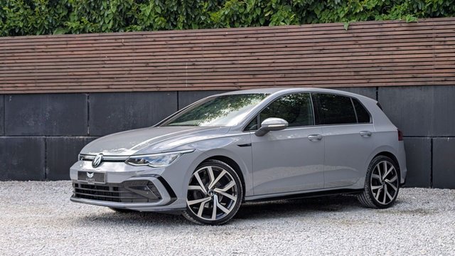 View our VOLKSWAGEN GOLF