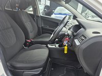 USED 2016 66 KIA PICANTO 1.25 SE Hatchback 5dr Petrol Auto Euro 6 (84 bhp) REAR SENSORS+ DAYTIME RUNNING LIGHTS+ PRIVACY GLASS+ CRUISE CONTROL+ TRACTION CONTROL+ CLIMATE CONTROL+ BLUETOOTH+ AUX+ USB+ SPARE WHEEL+ 14 INCH ALLOY WHEELS