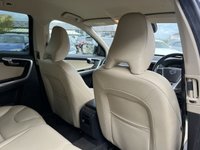 USED 2015 65 VOLVO XC60 2.4 D5 SE Lux Nav SUV 5dr Diesel Auto AWD Euro 6 (s/s) (220 ps) - F/S/H - SAT NAV - HEATED LEATHER - P/SENSORS - BLUETOOTH - ADAPTIVE CRUISE - 2 OWNERS