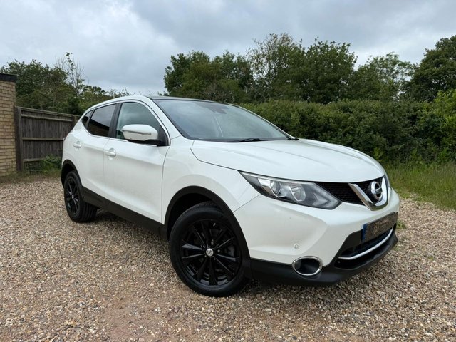 View our NISSAN QASHQAI