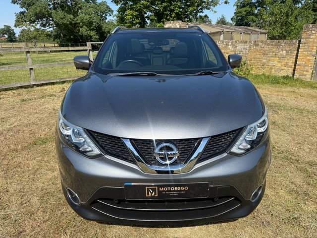 View our NISSAN QASHQAI
