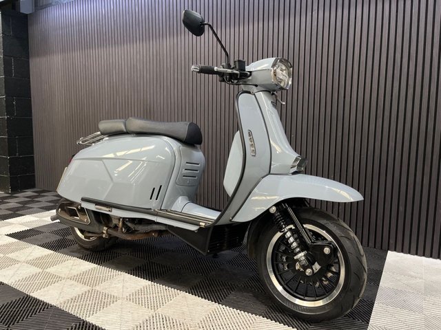 View our ROYAL ALLOY GP 300