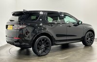 USED 2022 22 LAND ROVER DISCOVERY SPORT 2.0 D200 MHEV R-Dynamic SE SUV 5dr Diesel Auto 4WD Euro 6 (s/s) (204 ps) 1 Owner , 7 Seater , Santorini Black , Ebony full leather / red stitching , Panoramic glass roof, Apple Play / Android auto