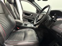 USED 2022 22 LAND ROVER DISCOVERY SPORT 2.0 D200 MHEV R-Dynamic SE SUV 5dr Diesel Auto 4WD Euro 6 (s/s) (204 ps) 1 Owner , 7 Seater , Santorini Black , Ebony full leather / red stitching , Panoramic glass roof, Apple Play / Android auto