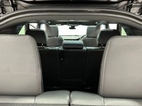 USED 2022 22 LAND ROVER DISCOVERY SPORT 2.0 D200 MHEV R-Dynamic SE SUV 5dr Diesel Auto 4WD Euro 6 (s/s) (204 ps) 1 Owner , 7 Seater , Santorini Black , Ebony full leather / red stitching , Panoramic glass roof, Apple Play / Android auto