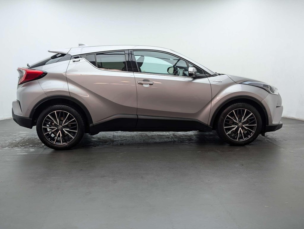Used 2018 18 TOYOTA C-HR 1.8 C-HR Excel HEV CVT 5dr CLICK & COLLECT/ HOME DELIVERY