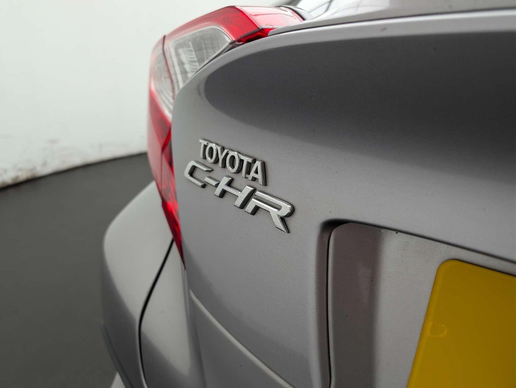 Used 2018 18 TOYOTA C-HR 1.8 C-HR Excel HEV CVT 5dr CLICK & COLLECT/ HOME DELIVERY