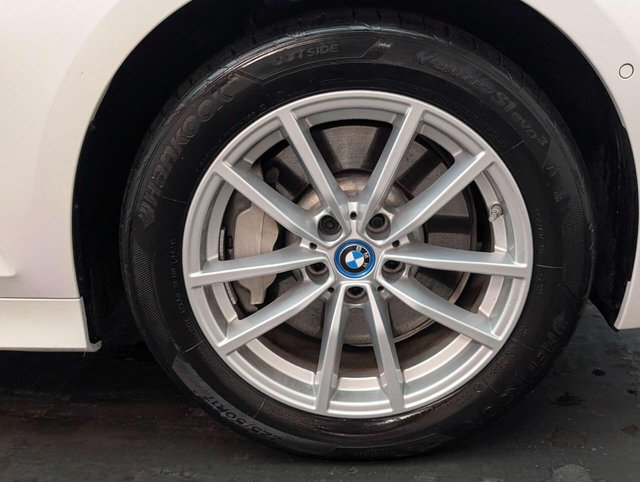 USED 2021 71 BMW 3 SERIES 2.0 330e SE Professional Auto 4dr CLICK+COLLECT / HOME DELIVERY