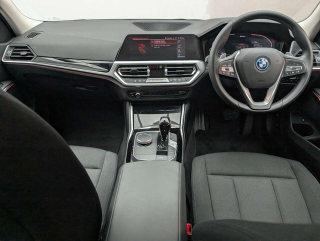 USED 2021 71 BMW 3 SERIES 2.0 330e SE Professional Auto 4dr CLICK+COLLECT / HOME DELIVERY