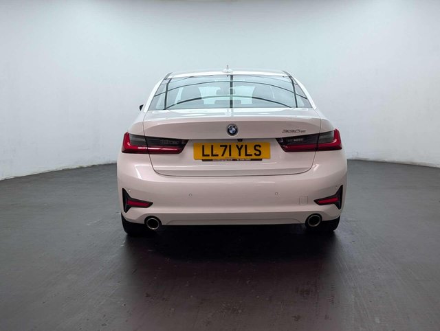 USED 2021 71 BMW 3 SERIES 2.0 330e SE Professional Auto 4dr CLICK+COLLECT / HOME DELIVERY