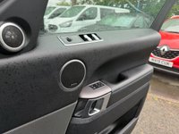 USED 2019 69 LAND ROVER RANGE ROVER SPORT 3.0 SD V6 HSE SUV 5dr Diesel Auto 4WD Euro 6 (s/s) (306 ps) 