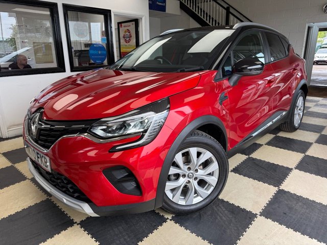 View our RENAULT CAPTUR
