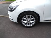 USED 2017 66 RENAULT CLIO 1.2 16V Dynamique Nav Hatchback 5dr Petrol Manual Euro 6 (75 ps) FREE CREDIT CHECK / APPLY FOR FINANCE ON OUR SITE