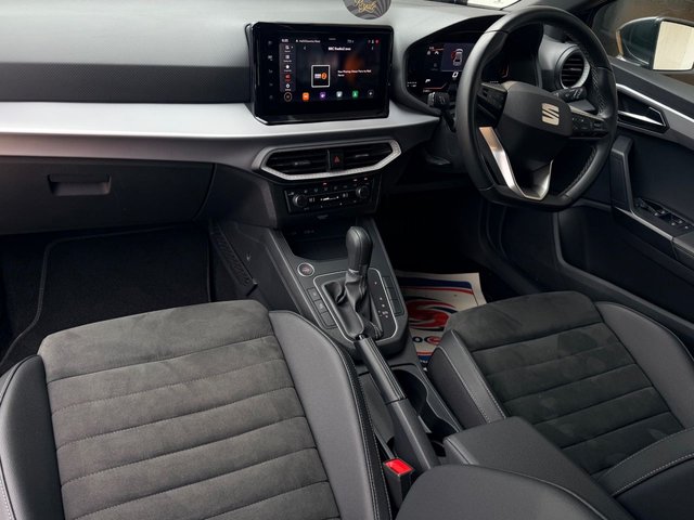 View our SEAT IBIZA