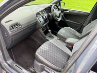USED 2021 21 VOLKSWAGEN TIGUAN 2.0 TDI R-Line SUV 5dr Diesel DSG Euro 6 (s/s) (150 ps) 
