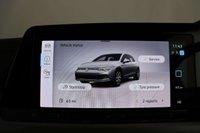 USED 2023 73 VOLKSWAGEN GOLF 1.0 TSI Life Euro 6 (s/s) 5dr SATNAV, CAR PLAY, 1 OWNER