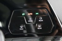USED 2023 73 VOLKSWAGEN GOLF 1.0 TSI Life Euro 6 (s/s) 5dr SATNAV, CAR PLAY, 1 OWNER