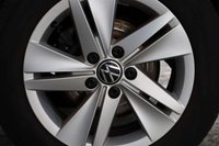 USED 2023 73 VOLKSWAGEN GOLF 1.0 TSI Life Euro 6 (s/s) 5dr SATNAV, CAR PLAY, 1 OWNER