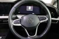 USED 2023 73 VOLKSWAGEN GOLF 1.0 TSI Life Euro 6 (s/s) 5dr SATNAV, CAR PLAY, 1 OWNER