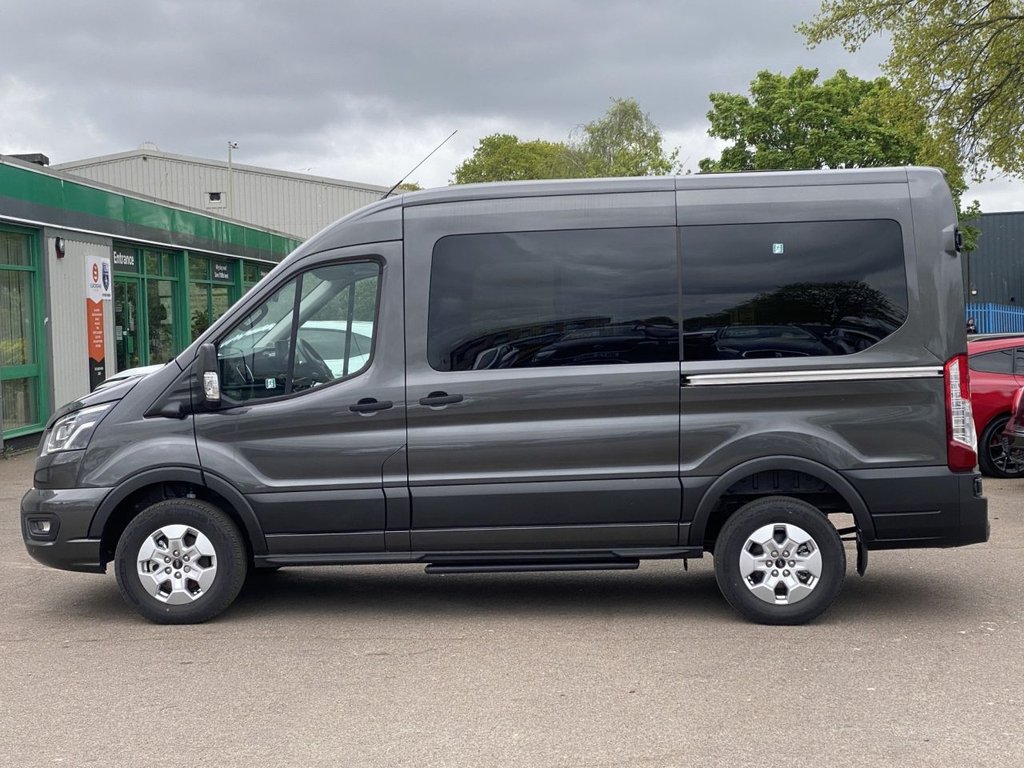 USED 2025 25 FORD TRANSIT 2.0 350 EcoBlue Limited Minibus Double Cab 5dr Diesel Manual RWD L2 H2 Euro 6 (s/s) (11 Seat) (165 ps) Minibus