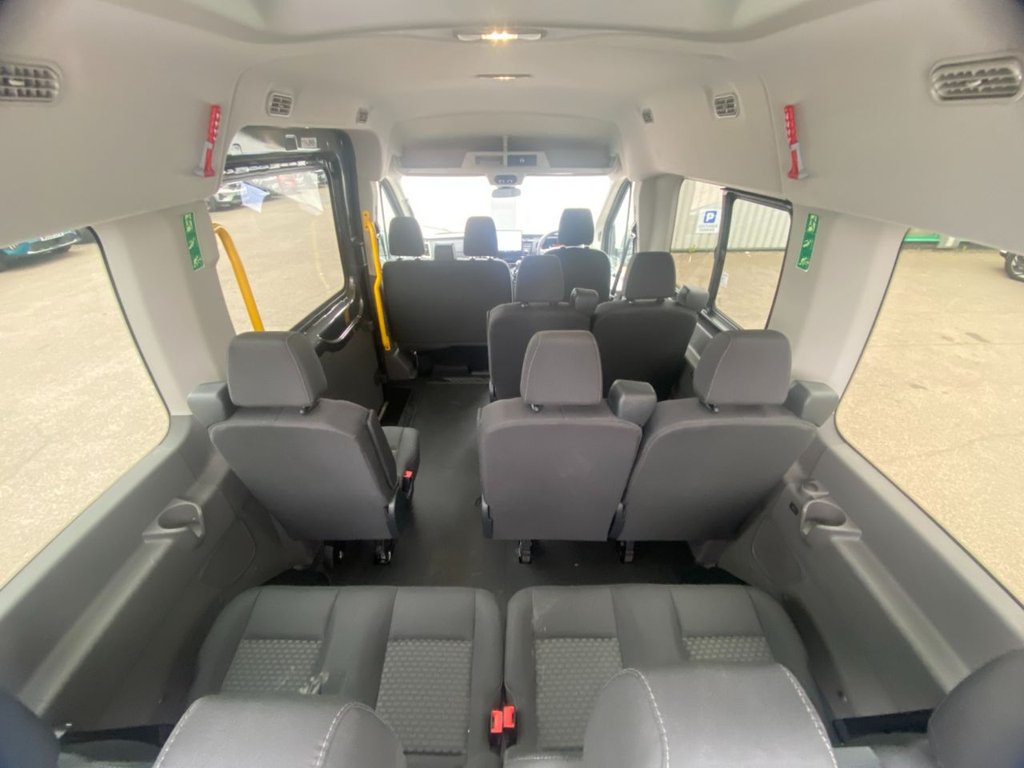 USED 2025 25 FORD TRANSIT 2.0 350 EcoBlue Limited Minibus Double Cab 5dr Diesel Manual RWD L2 H2 Euro 6 (s/s) (11 Seat) (165 ps) Minibus