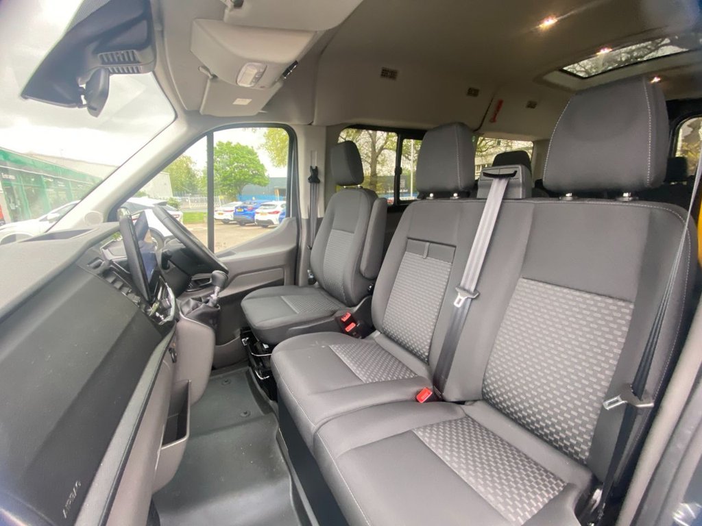 USED 2025 25 FORD TRANSIT 2.0 350 EcoBlue Limited Minibus Double Cab 5dr Diesel Manual RWD L2 H2 Euro 6 (s/s) (11 Seat) (165 ps) Minibus