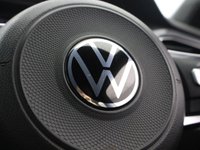 USED 2020 70 VOLKSWAGEN T-ROC 1.5 TSI GPF EVO R-Line SUV 5dr Petrol DSG Euro 6 (s/s) (150 ps) CRUISE CONTROL | ISOFIX