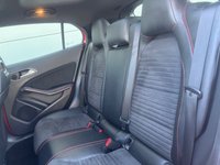 USED 2018 18 MERCEDES-BENZ GLA 2.1 GLA220d AMG Line (Premium Plus) SUV 5dr Diesel 7G-DCT 4MATIC Euro 6 (s/s) (177 ps) ELECTRIC MOVING HEATED SEATS