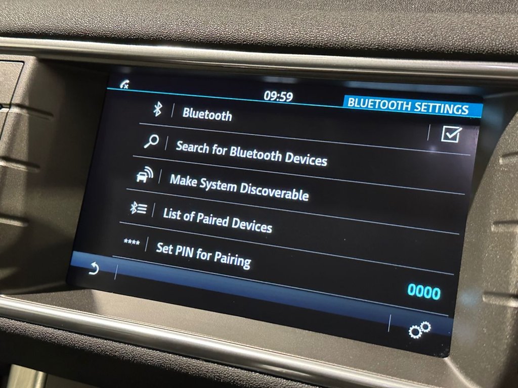 USED 2018 68 LAND ROVER RANGE ROVER EVOQUE 2.0 eD4 SE SUV 5dr Diesel Manual FWD Euro 6 (s/s) (150 ps) 