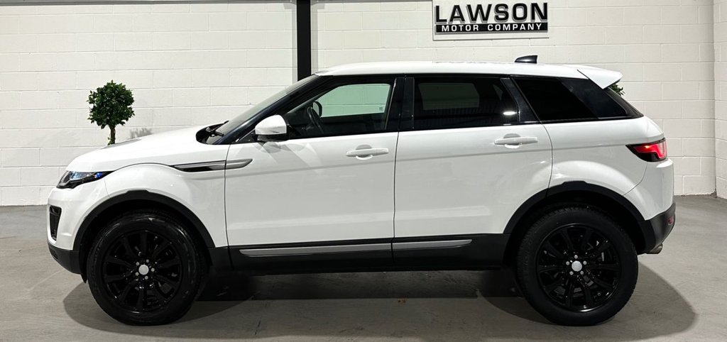 USED 2018 68 LAND ROVER RANGE ROVER EVOQUE 2.0 eD4 SE SUV 5dr Diesel Manual FWD Euro 6 (s/s) (150 ps) 