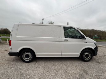 2018 VOLKSWAGEN TRANSPORTER