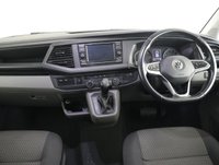 USED 2020 70 VOLKSWAGEN TRANSPORTER 2.0 TDI T32 Highline Kombi Double Cab 5dr Diesel DSG FWD LWB High Roof Euro 6 (s/s) (150 ps) *RECENT FULL SERVICE/INC CAM BELT*