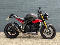 USED 2016 66 TRIUMPH SPEED TRIPLE 1050 1050 R Naked Petrol Manual X-ring Euro 4 (140 ps) CRACKING BIKE FOR THE MONEY