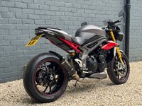 USED 2016 66 TRIUMPH SPEED TRIPLE 1050 1050 R Naked Petrol Manual X-ring Euro 4 (140 ps) CRACKING BIKE FOR THE MONEY